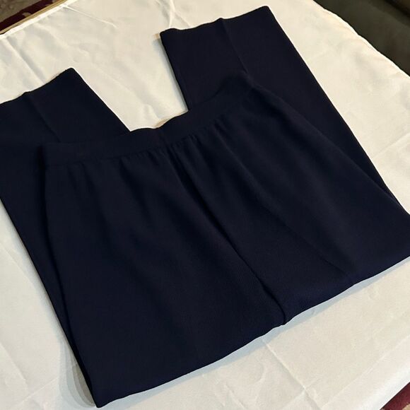 St. John Navy Santana Knit Pleated Pants w/ Pockets Size 16 - Picture 6 of 7